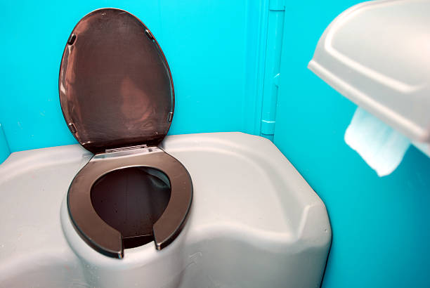 Best Portable toilet rental cost  in Wamego, KS
